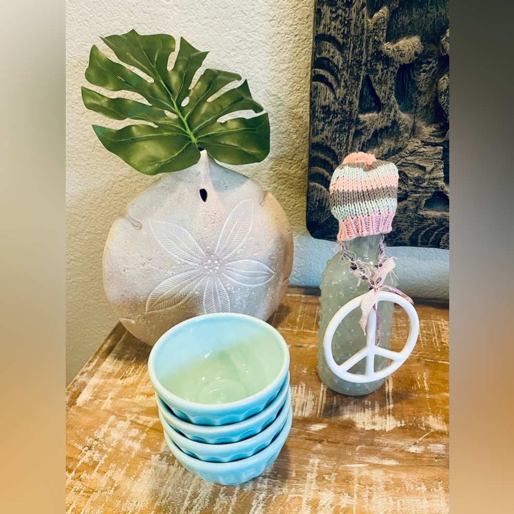 Anthropologie -  Primagera - Portugal - Fluted - Latte Coupe Cereal Bowl - Aqua
